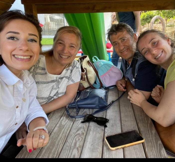 “Önceden teyzeydim, ablaydım, evlattım, artık hiçbiri değilim”